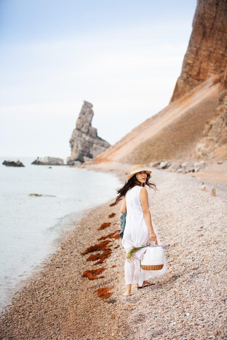 転職を繰り返す女性の特徴とは何ですか？