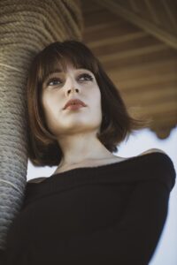 女性が転職を辞めるべきか迷う理由とは？