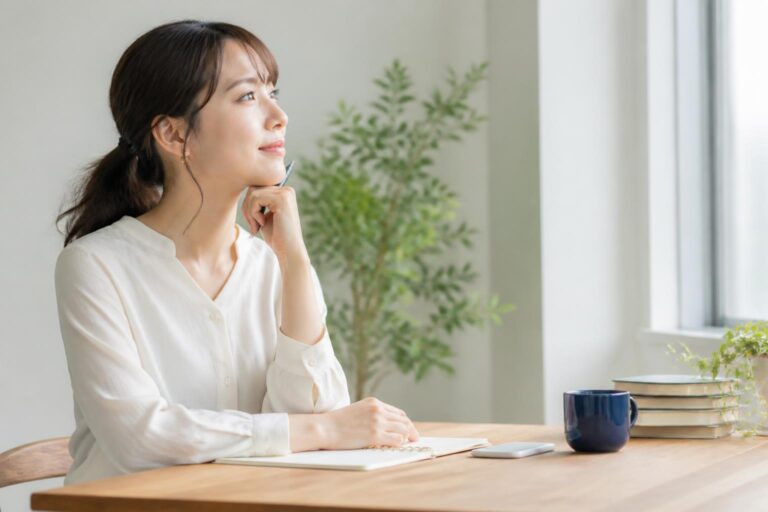 20代女性が転職先の求人票で見るポイントは？